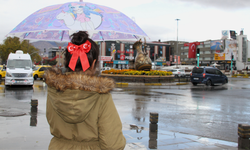 Erzincan’da Cumhuriyet Bayramı’na Sağanak Yağmur Eşlik Etti