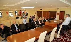 Üzümlü Meclisi'nde 2 madde oy birliğiyle kabul edildi...