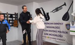 Erzincan polisinden öğrencilere sürpriz