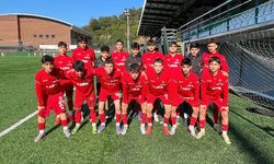 Erzincan'ın U15 takımı liderliğini korudu