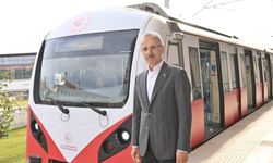 Bakan duyurdu: Erzincan'a  kent içi raylı sistem geliyor