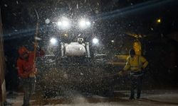 Kemaliye’de Kış Mesaisi: Ekipler Sahada, Başkan Uyardı..