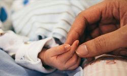 Doğum ve babalık izinleri değişiyor