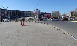 Erzincan'da meydandan geçenler soruyor: Pano neden yok?