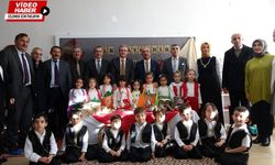 Erzincan’da minik yüreklerden büyük mesaj