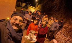 Erzincan'ın ilçesinde gecenin en derin saatlerinde ayaktaydılar