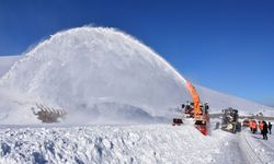 Karayollarından Uyarı: Erzincan’ın çevresinde kar nedeniyle kapalı yollar