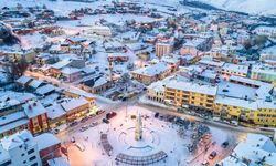 Erzincan'ın ilçesinde okullar tatil edildi...