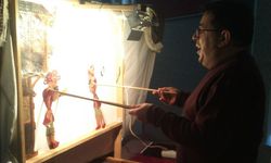 Geleneksel sanata gönül veren zabıta, çocukların yüzünü güldürüyor