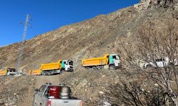 Sabırsızlıkla beklenen yol yapılıyor...