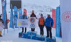 Erciyes’te Erzincan fırtınası: Dağ kayağında rekor madalya