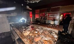 Erzincan ekmek fırınında yangın: Dükkanlar son anda kurtarıldı