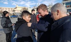 Ordu Caddesi’nde gönül buluşması: Hamza Aydoğdu sahaya indi