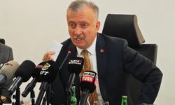 Rektör Levent atama tartışmalarına açıklık getirdi..