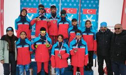 Değer Erzincan’ın sporcuları, madalyalarla döndü