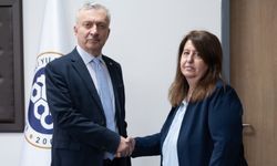 Erzlncan'da Fakülte yönetimi değişti, yeni dekan göreve başladı...