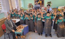 Eller çamurda, yürekler kültürde: Erzincan’da geleneksel sanata canlı ders