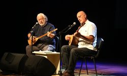 Erzincan’da Zamansız Bir Gece: Ustalık ve Sadelik Aynı Sahnedeymiş