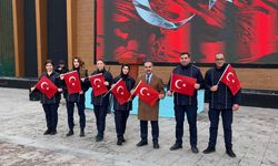 Erzincan'da Ay-Yıldızlı yürüyüşe zabıta desteği