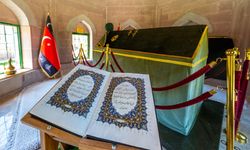 Erzincan’ın Sessiz Kandili: Gösterişten uzak bir hayat, derin bir irfan ve nesiller boyu süren bir iz....