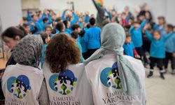 Erzincan'da Çocukların Yüzü "Umutlu Yarınlar" ile Güldü!