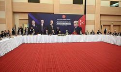 Ankara'da dev iftar buluşması: Bekir Aksun Bahçeli’nin davetinde yerini aldı