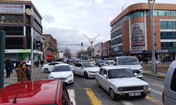 Erzincan trafiği kilitlendi, yoğunluk iki katına çıktı!