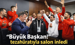 Erzincan'da “Büyük Başkan” sloganlarıyla basın toplantısını bastılar!