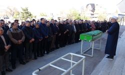 Erzincan'da genç öğretmenin vefatı derin üzüntüye boğdu: Son yolculuğuna uğurlandı