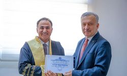 Erzincan'da Hasan Kılıçgün'e profesörlük verildi...