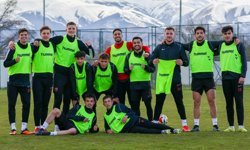 Erzincanspor’da Hazırlıklar Başladı, Takım Sahaya İndi!