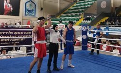 Erzincanlı Boksör Bursa’da Destan Yazdı!
