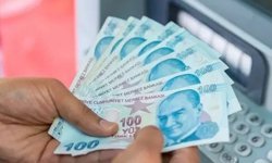 Emekli Promosyonlarında "100 Bin TL" Dönemi: Bankalar Yarışa Girdi!