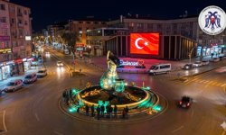 Erzincan’a gece ışığında imza: Şehrin simgeleri göz kamaştırıyor!