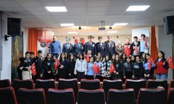 Erzincan’da Gaziler ve Şehit Yakınları Öğrencilerle Buluştu