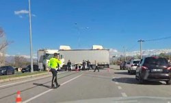 Erzincan’da Trafik Kazası: 2 Kişi Ağır Yaralı