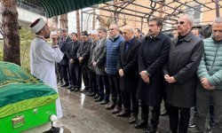 Erzincanlı Baro Başkanı’nın Annesi Hayatını Kaybetti