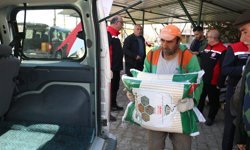 TAKE Projesi Erzincan’da Sahada: Üreticiye Tohum Desteği