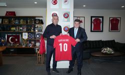 TFF Başkanı Hacıosmanoğlu’ndan Erzincanspor’a Yakın İlgi