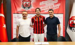 Erzincanspor’da Transfer Hareketliliği: Sakıb Aytaç Resmi Sözleşmeyi İmzaladı!