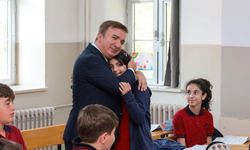 Vali Aydoğdu Bu Kez Bir Öğrencinin Misafiri Oldu