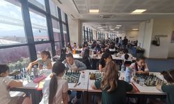 Erzincan’da 250'den fazla Minik Sporcu Satrançta Yarışıyor