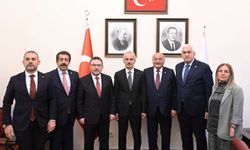 Ulaştırma Bakanı ile Erzincan ve Erzurum yatırımları masaya yatırıldı