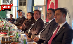 Erzincan'da Duygusal Veda! Vali Aydoğdu İlçe Kaymakamlarını Bu Sözlerle Uğurladı
