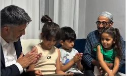 Erzincan'da Gönüllere Dokunan Kare: Erdoğan'ın Teşekkür Mektubunu Torunu Dedesine Okudu