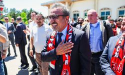 Hamdi Ulukaya’dan Memleketinin Gençlerine Büyük Jest!