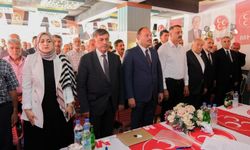 MHP'de Refahiye'de Güven Tazelendi, Kemah'da Bayrak Değişimi