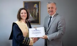 EBYÜ'de Profesörlük Ünvanı Alan Akademisyenlere Rektör Ziyareti