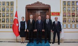 Rektör Kuyrukluyıldız ve Ekibi Vali Aydoğdu ile Bir Araya Geldi