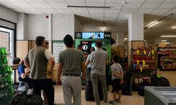 Erzincan’da Depozito Kuyruğu! Vatandaşın Talebi Net: “Makine Sayısı Artırılsın”